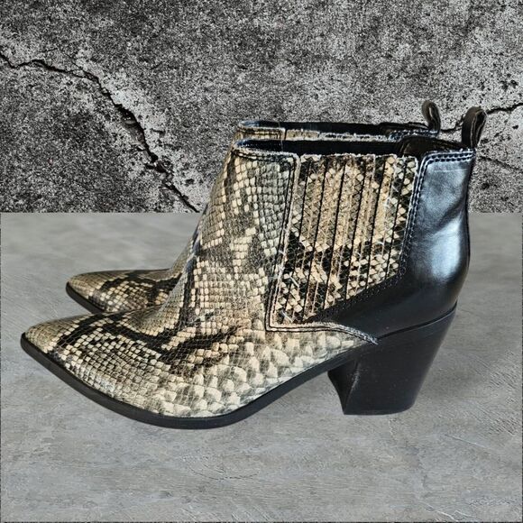 Marc Fisher‎ LTD Women's Unno Snake Print Pointed Toe Leather Boots Size 9.5 M - Picture 7 of 8